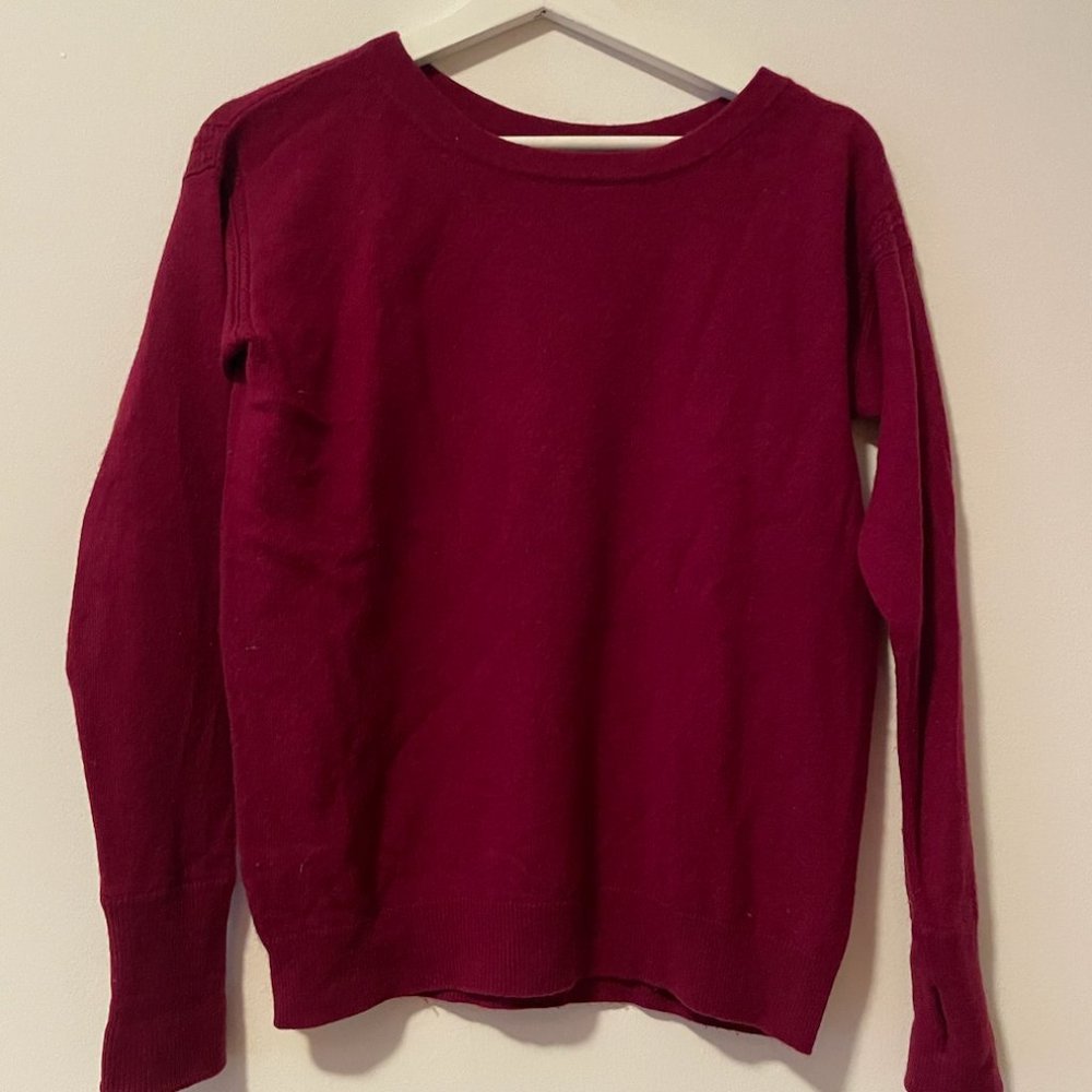 Red cashmere sweater